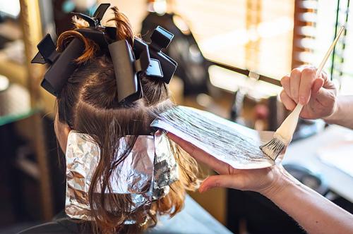 Как часто можно красить волосы краской палет. Преображение без риска: как часто можно красить волосы