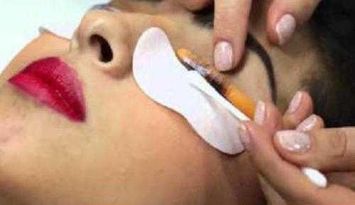 Почему после ламинирования ресниц нельзя умываться. Часто задаваемые вопросы 04 Почему после ламинирования ресниц нельзя умываться. Часто задаваемые вопросы 04