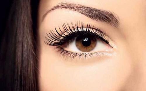 Как правильно красить глаза тушью, чтобы ресницы не слипались. Правильно красим ресницы тушью — поэтапная инструкция