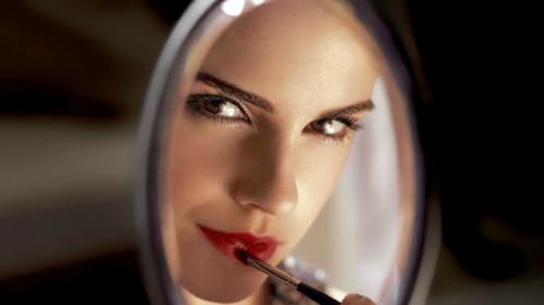 Сколько нельзя загорать после татуажа бровей. Чем опасен загар после татуажа? 07 Сколько нельзя загорать после татуажа бровей. Чем опасен загар после татуажа? 07