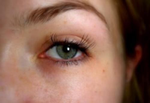 Вырастают ли вырванные ресницы. Вырастут ли ресницы после наращивания?