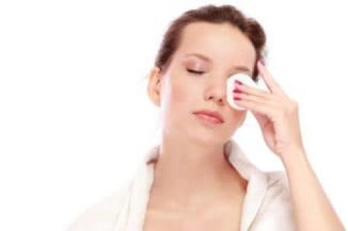 Чем наклеить ресницы без клея. Как клеить ресницы в домашних условиях самой себе