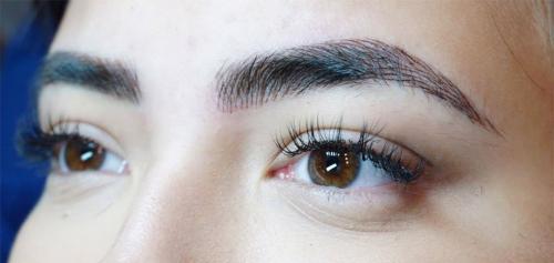 Микроблейдинг бровей. Что такое микроблейдинг бровей