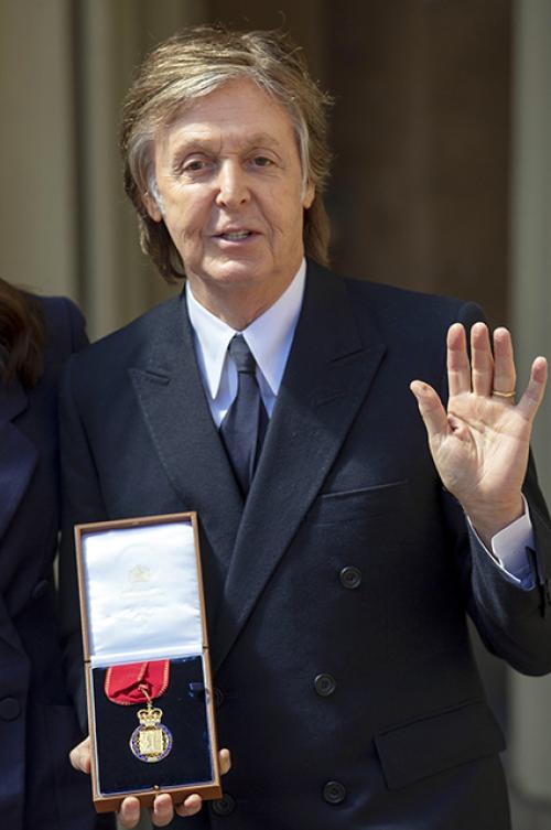 Нужно ли красить нарощенные ресницы тушью. Можно ли красить наращенные ресницы тушью? 06