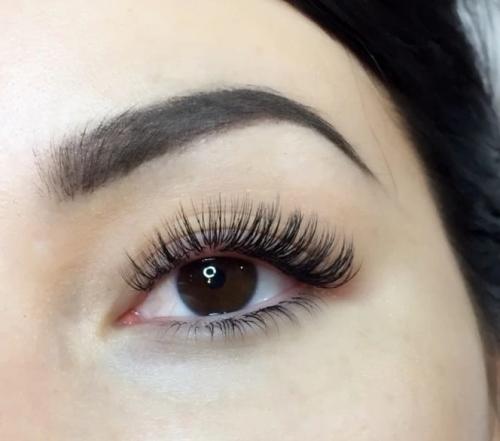 Ресницы 3д изгиб с. Какие изгибы ресниц выбрать для азиатских глаз?