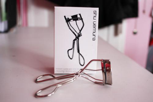 Как подкрутить ресницы в домашних условиях без щипцов. Как подкрутить ресницы без щипчиков? 13