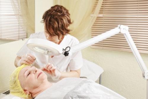 Шотирование бровей сколько держится. Технологии нанесения перманентного макияжа