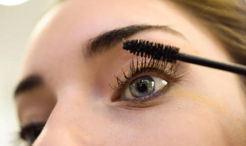 Вред нарощенных ресниц мнение медиков. Вредно ли наращивать ресницы – мой опыт 02 Вред нарощенных ресниц мнение медиков. Вредно ли наращивать ресницы – мой опыт 02