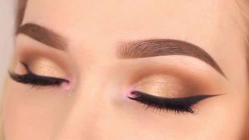 Перманентный макияж бровей до и после заживления. Брови