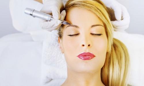 Брови после татуажа уход. Почему так важен правильный уход за бровями после татуажа?