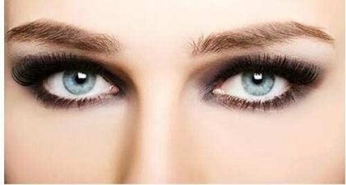 Как красить нижние ресницы. Как правильно красить ресницы тушью: секреты стилистов