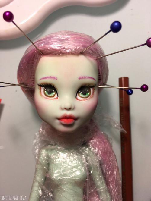 Как накрасить ресницы, как у куклы. Как перерисовать лицо куклы?