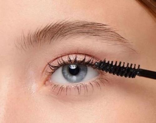 Советы по нанесению туши. Как правильно выбрать и хранить тушь для ресниц