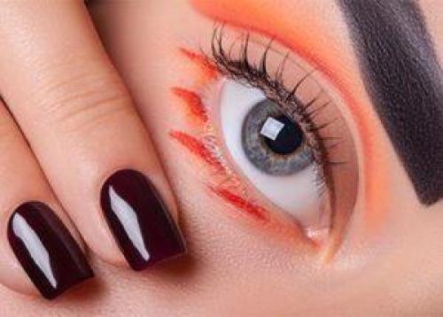 Как красить прямые ресницы. Краска для ресниц  , как правильно покрасить ресницы