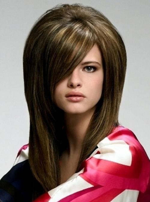 Челка молодит или старит. Какой тип челки хорошо молодит лицо 24 Челка молодит или старит. Какой тип челки хорошо молодит лицо 24