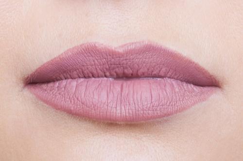 Челка молодит или старит. Какой тип челки хорошо молодит лицо 14 Челка молодит или старит. Какой тип челки хорошо молодит лицо 14