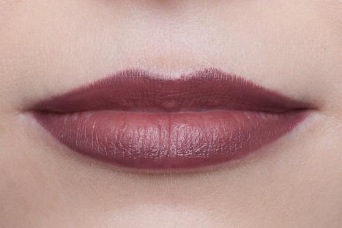 Челка молодит или старит. Какой тип челки хорошо молодит лицо 19 Челка молодит или старит. Какой тип челки хорошо молодит лицо 19