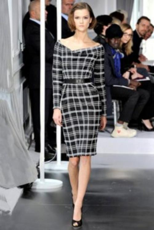 Сумки для женщин 60 лет. Юбки и платья для женщин за 50