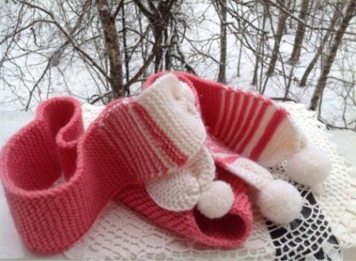 Как вязать шарф спицами для начинающих пошагово. Как связать простой классический шарф: пошаговая инструкция