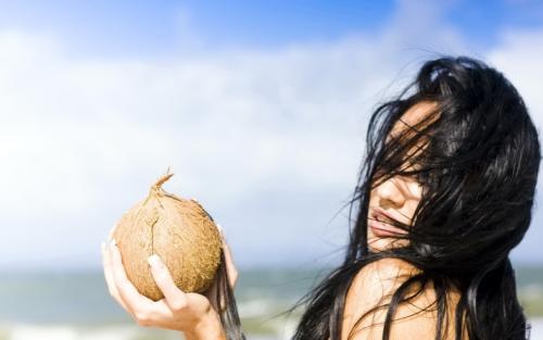 Чем полезно кокосовое масло для волос. Как правильно использовать кокосовое масло для волос 01 Чем полезно кокосовое масло для волос. Как правильно использовать кокосовое масло для волос 01