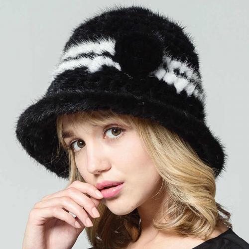 Шапка бини модная. Как выбрать модную шапку бини, описание моделей и с чем лучше носить 24 Шапка бини модная. Как выбрать модную шапку бини, описание моделей и с чем лучше носить 24