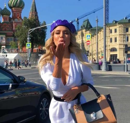 Как одеваться женственно. Модные советы от Беллы Потемкиной: учимся одеваться женственно