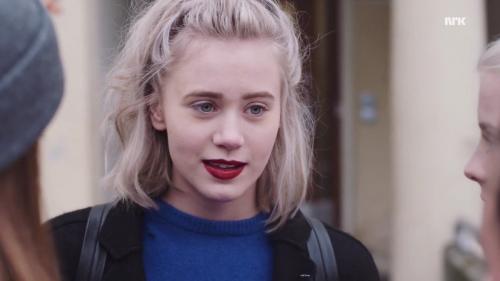 Как стать похожей на нуру из скам. Как ты знаешь Нуру из сериала "Скам"