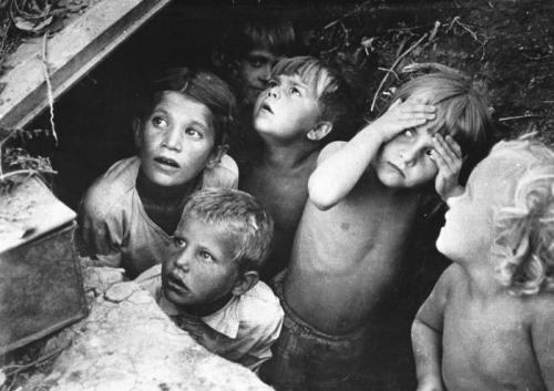 История создания гражданской обороны. Гражданин, вы отравлены!