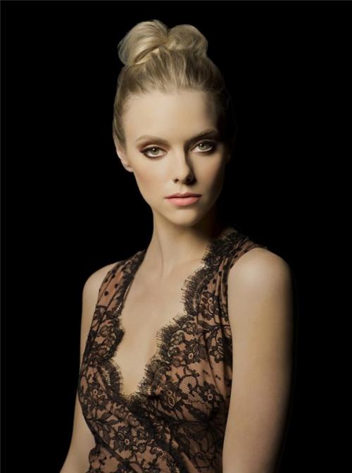 Дневной макияж от никс. Дневной макияж в персиковых оттенках. Пошаговый урок.