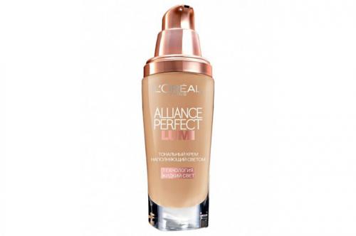 Каким тональным кремом пользуются звезды. Дешево и сердито: бюджетная косметика, которой пользуются российские звёзды