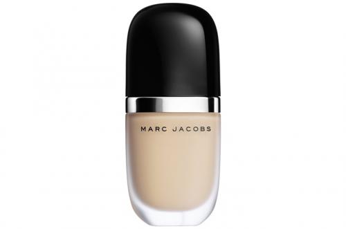 Каким тональным кремом пользуются визажисты. Выбор звездных визажистов: 10 лучших тональных кремов, которые используют профи