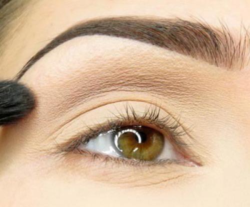 Скульптурирование бровей. Как правильно скорректировать брови: новый горячий тренд — контуринг бровей!