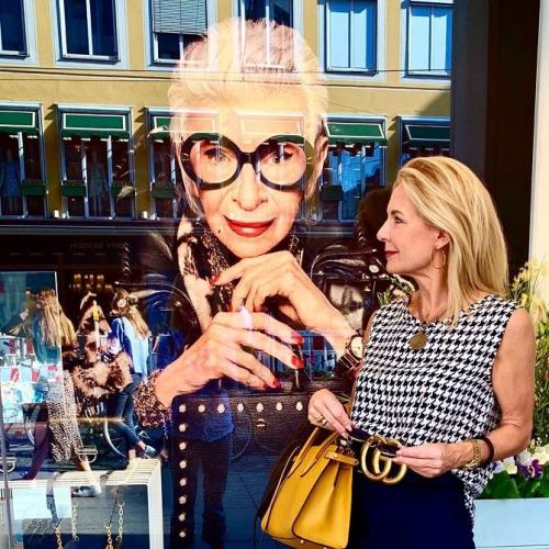 Мода для тех кому з.  Шикарный возраст: модные осенние образы 2019 от женщин-блогеров после 50