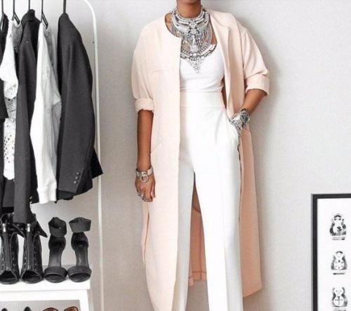 Как одеваться полной женщине в 55 лет стильно. Как одеваться стильно и красиво полным женщинам после 40 33