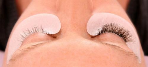 Коррекция ресниц нарощенных. Коррекция нарощенных ресниц