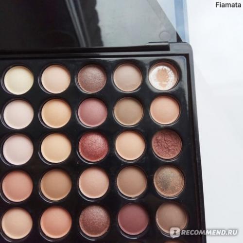 Большая палетка теней на любой вкус и цвет. Большое разнообразие и хорошее качество!