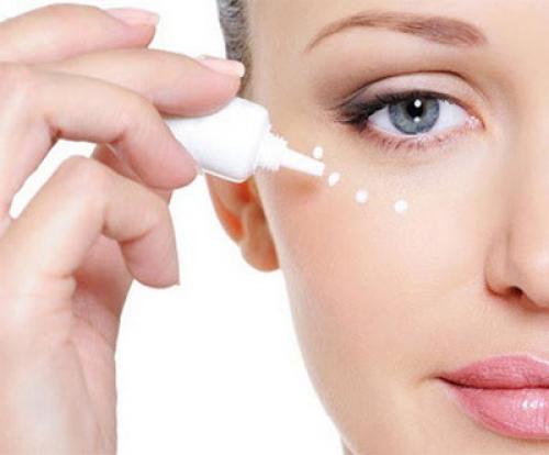 Крем для кожи вокруг глаз с коллагеном. Как сохранить красоту и молодость