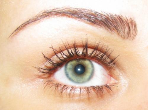 Секреты быстрого макияжа. 10 трюков в макияже, которые изменят твою жизнь