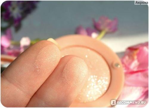 Персиковые тени кому идут. Шикарные персиковые тени Bourjois INTENSE. Красивейшее сияние, глубокий нежный цвет, искристые переливы оттенка 03.