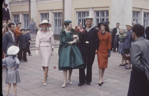 Кто изобрел стиль нью-лук. История возникновения стиля New Look