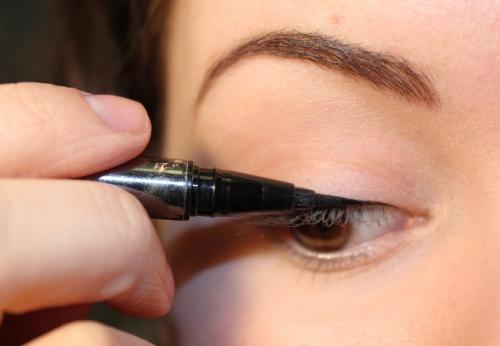 Лайнер для глаз: что это и как выбрать правильно