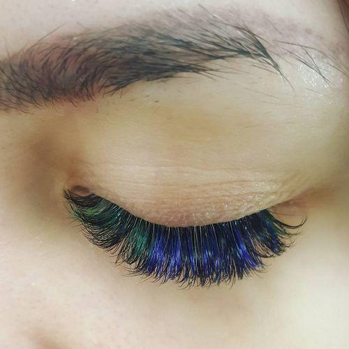 Цветные ресницы. Создание оригинального образа с цветными кончиками ресниц