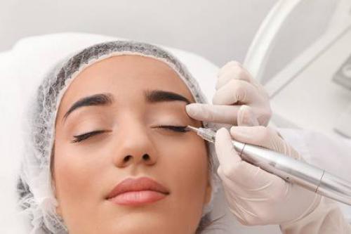 Татуаж век минусы. Татуаж век: плюсы и минусы