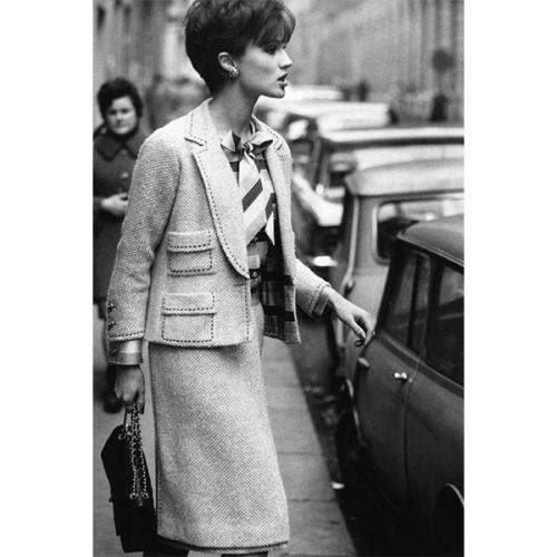 Элегантный человек. Элегантность, какой она когда-то была в прошлом