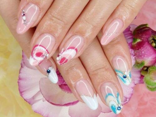 Белый френч на розовом фоне с рисунком. Розовый френч — 85 фото лучшей альтернативы классике