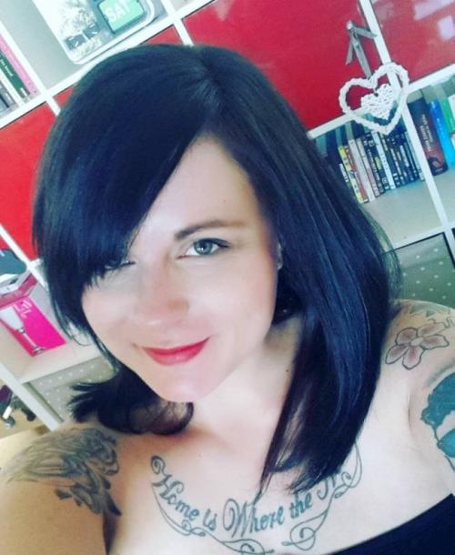 Челка средней длины. Виды косой челки на средние волосы 06 Челка средней длины. Виды косой челки на средние волосы 06