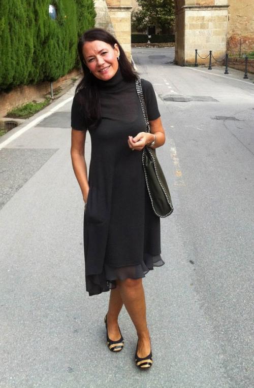 Модные туники весна-лето 2019 для женщин после 50 лет. Модные оттенки