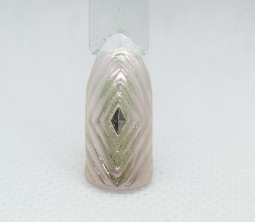 Идеи маникюра со втиркой серебро золото. Идеи маникюра с втиркой – пошаговые мастер-классы