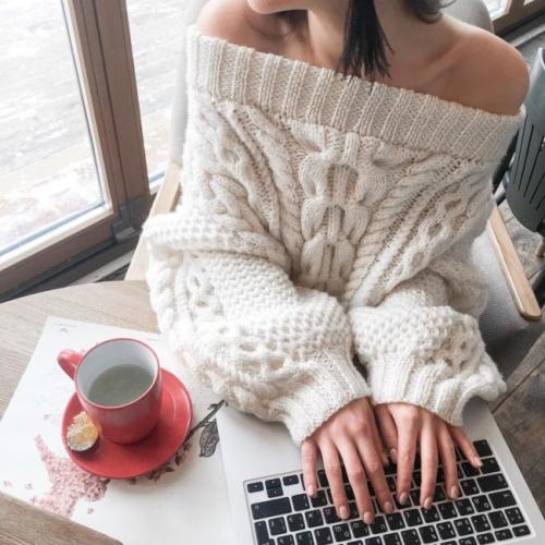 Красивые кофточки для женщин. Модные тенденции на свитерах и кофтах