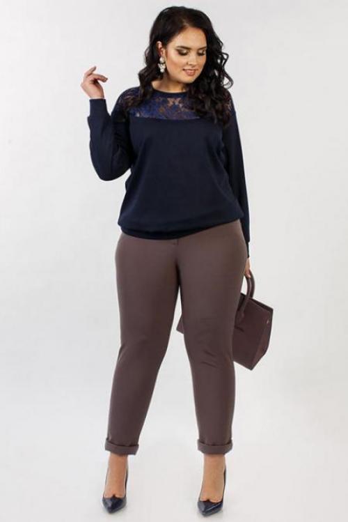 Какие брюки подходят для широких бедер и полных ног. Как правильно выбрать брюки для полных ног и какие брать точно не стоит